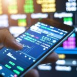 Ibovespa Começa o Dia com Oscilações Devido à Expectativa por Pacote Fiscal