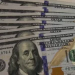 A Queda do Dólar em Relação a Outras Moedas Após a Escolha do Secretário do Tesouro