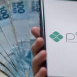 Pix supera dinheiro como pagamento, diz BC