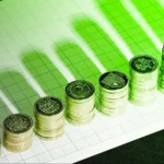 Bolsa sobe a 124 mil pontos com foco no fiscal, ata do BC e dólar