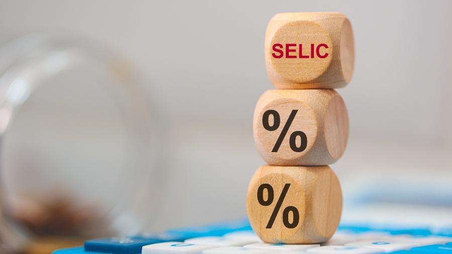 Selic Alta: O Desafio das Montadoras em 2025